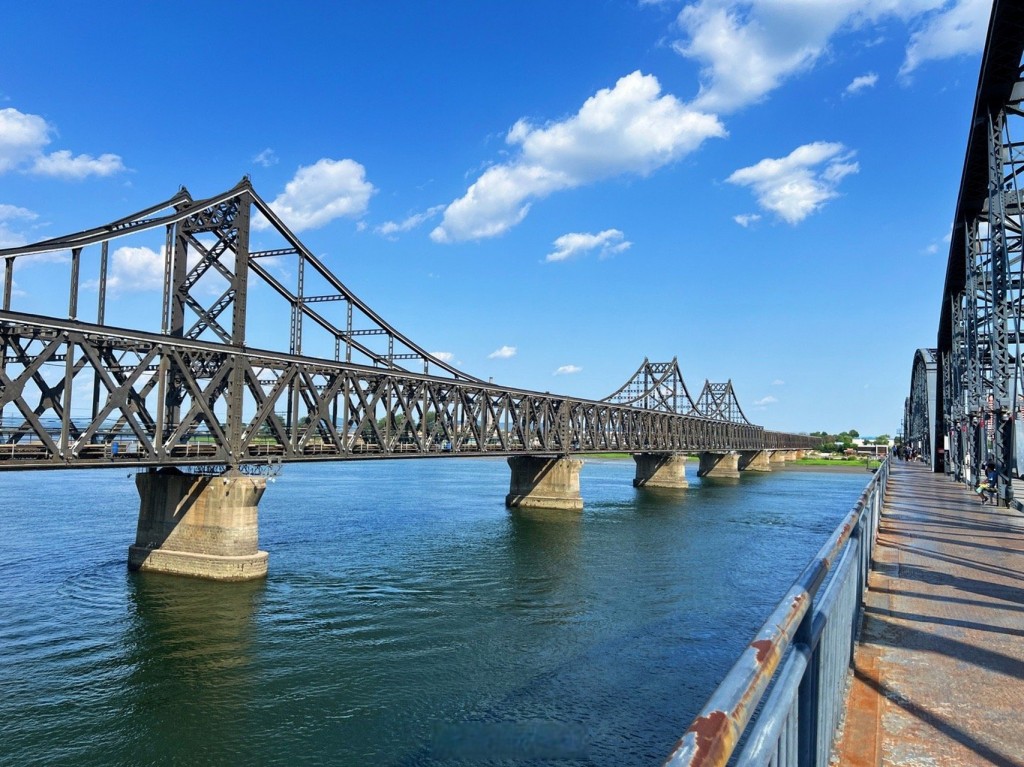 鸭绿江断桥