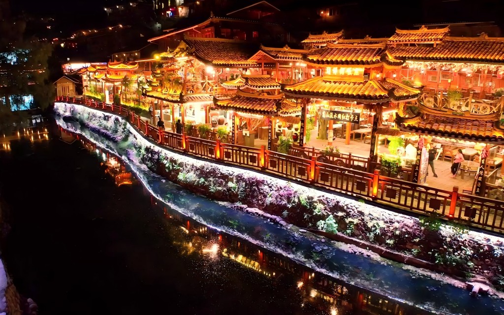 西江苗寨夜景(1)